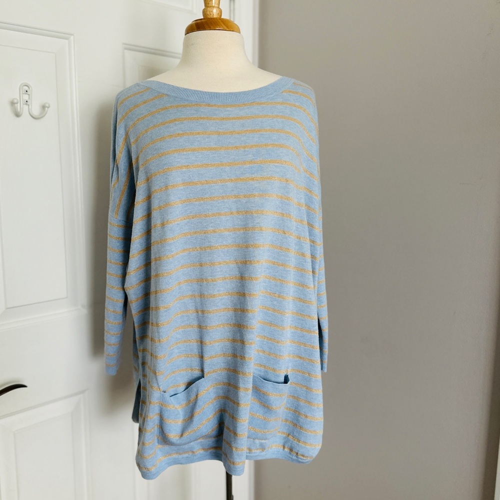 Lilly Pulitzer Vibrant Blue and Metallic Gold Codo Sweater